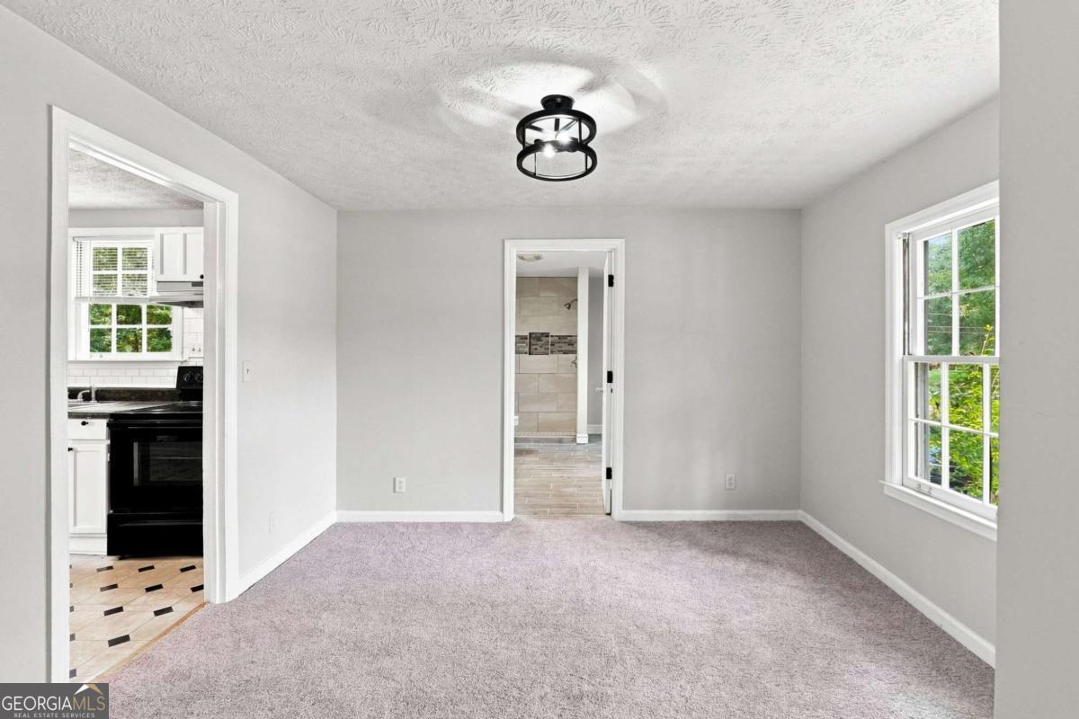 3350 Center Street Property Photo 16