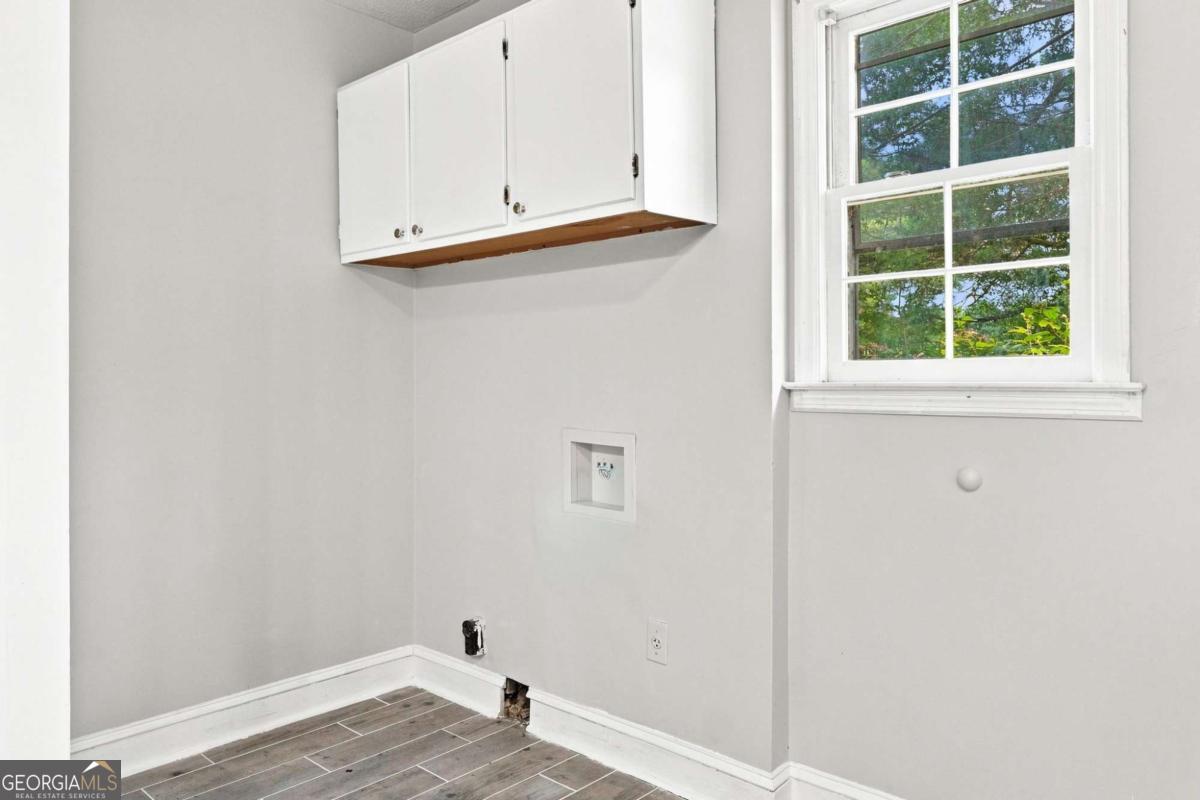 3350 Center Street Property Photo 21