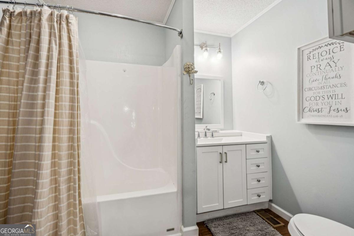 304 Myrtle Street Property Photo 19