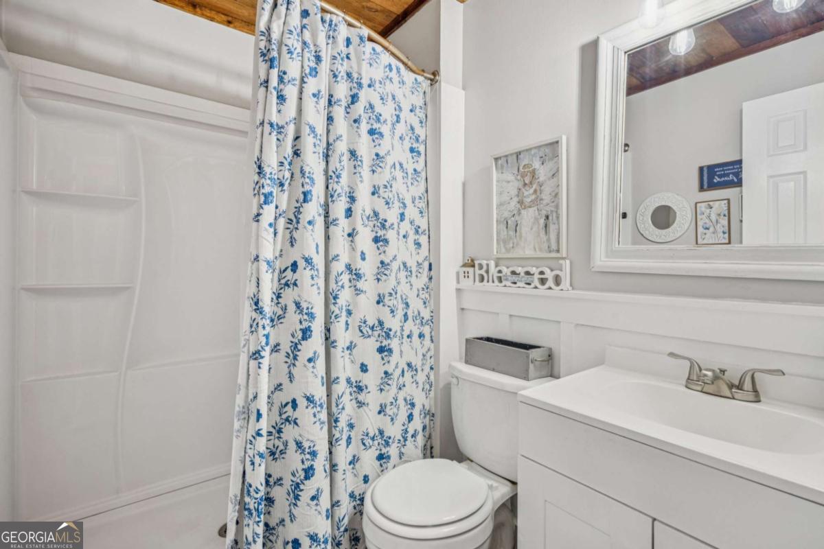 304 Myrtle Street Property Photo 25