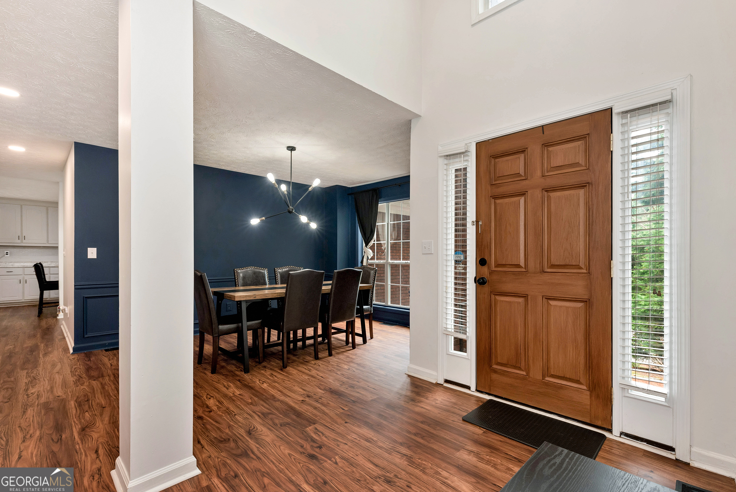 4130 Lake Drive Property Photo 4