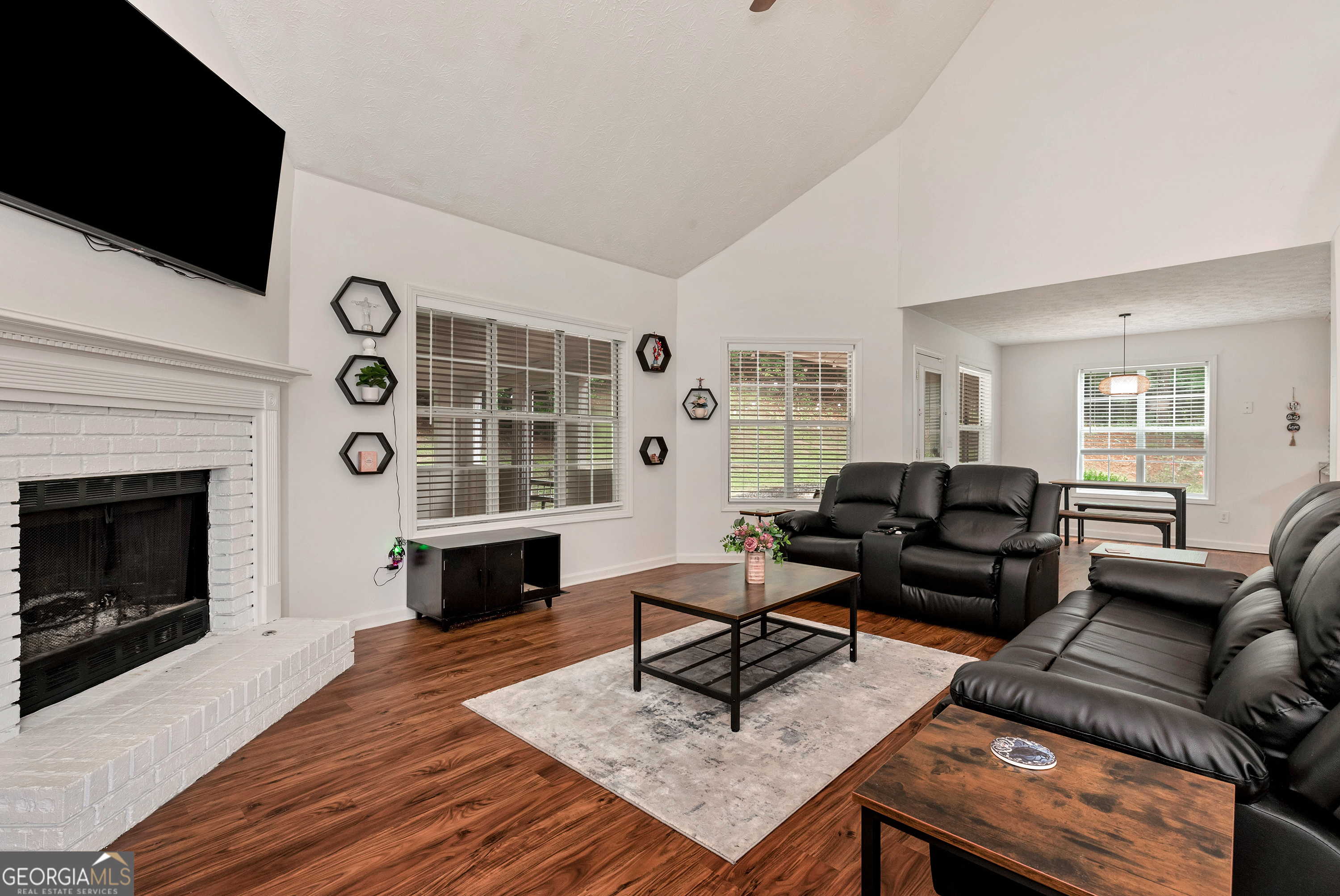 4130 Lake Drive Property Photo 12