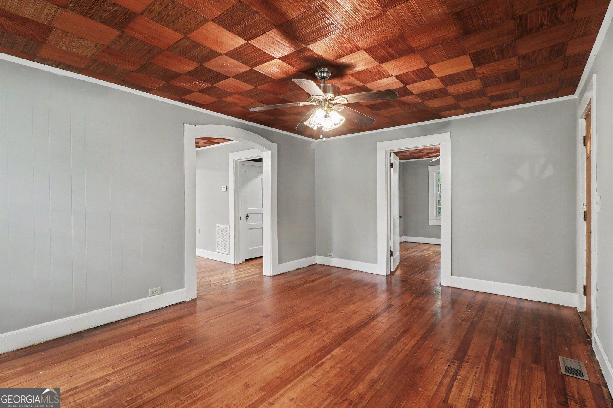 160 Connecticut Avenue Property Photo 9