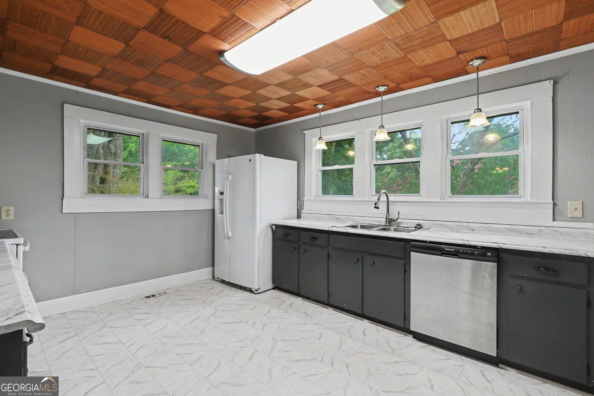 160 Connecticut Avenue Property Photo 14