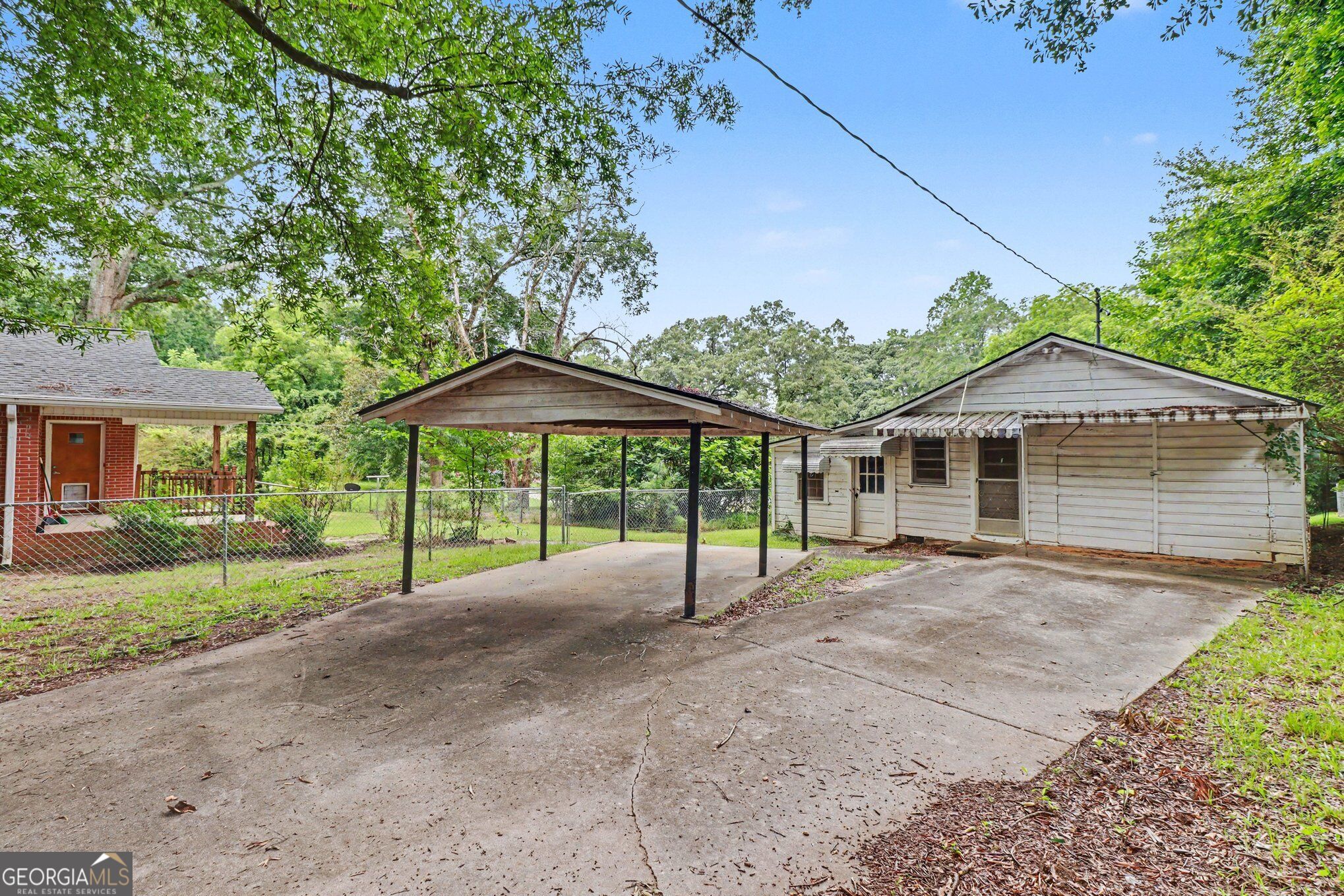 160 Connecticut Avenue Property Photo 31