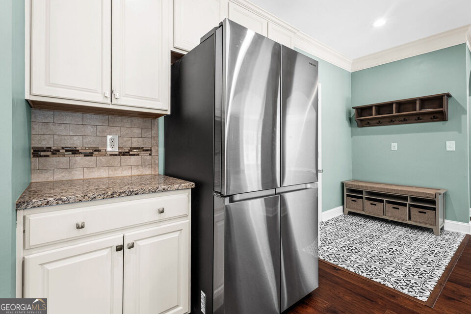 15 Madeline Way Property Photo 16