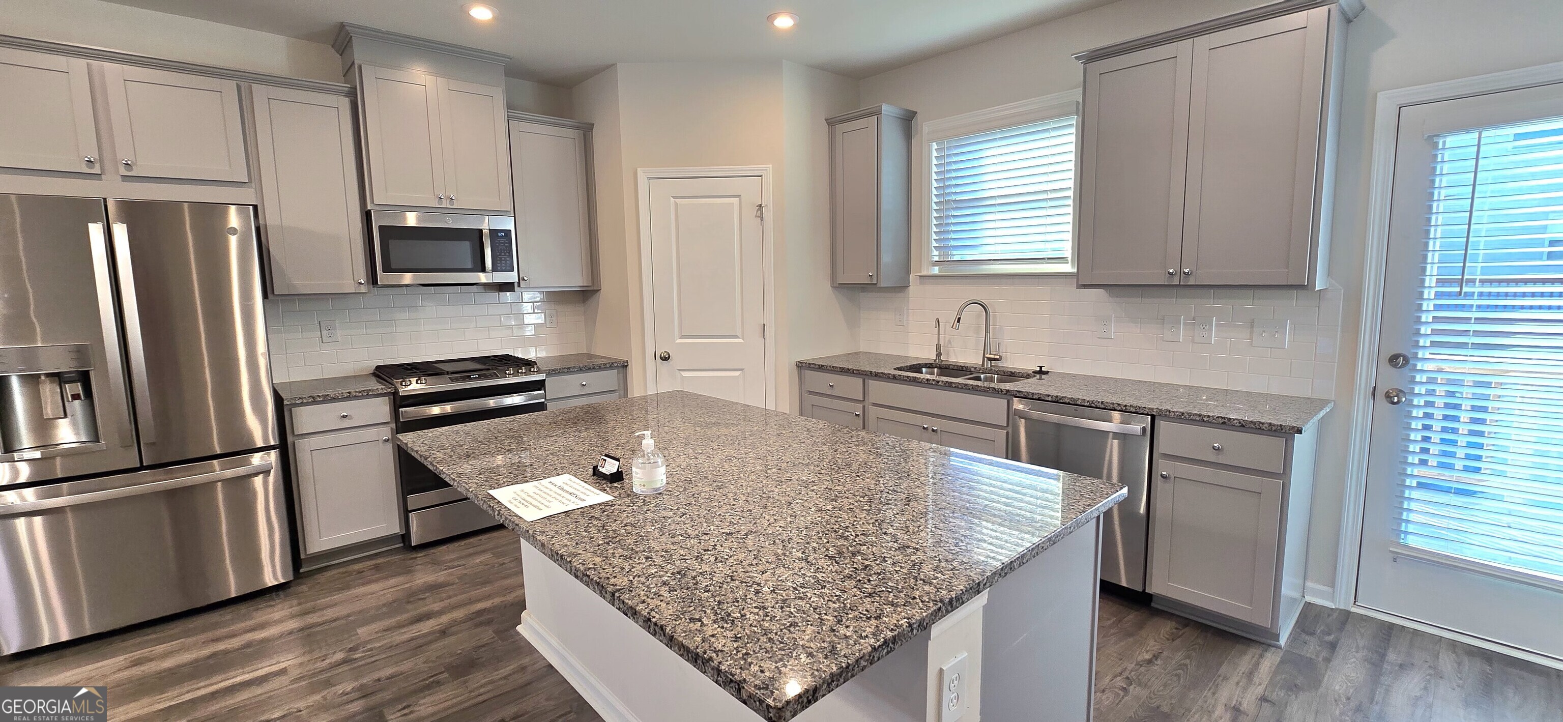 3608 Hidden Valley Cir Property Photo 20