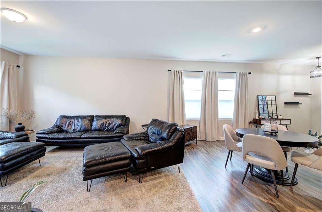 309 Pescara Court Property Photo 11