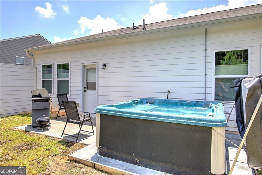 309 Pescara Court Property Photo 32