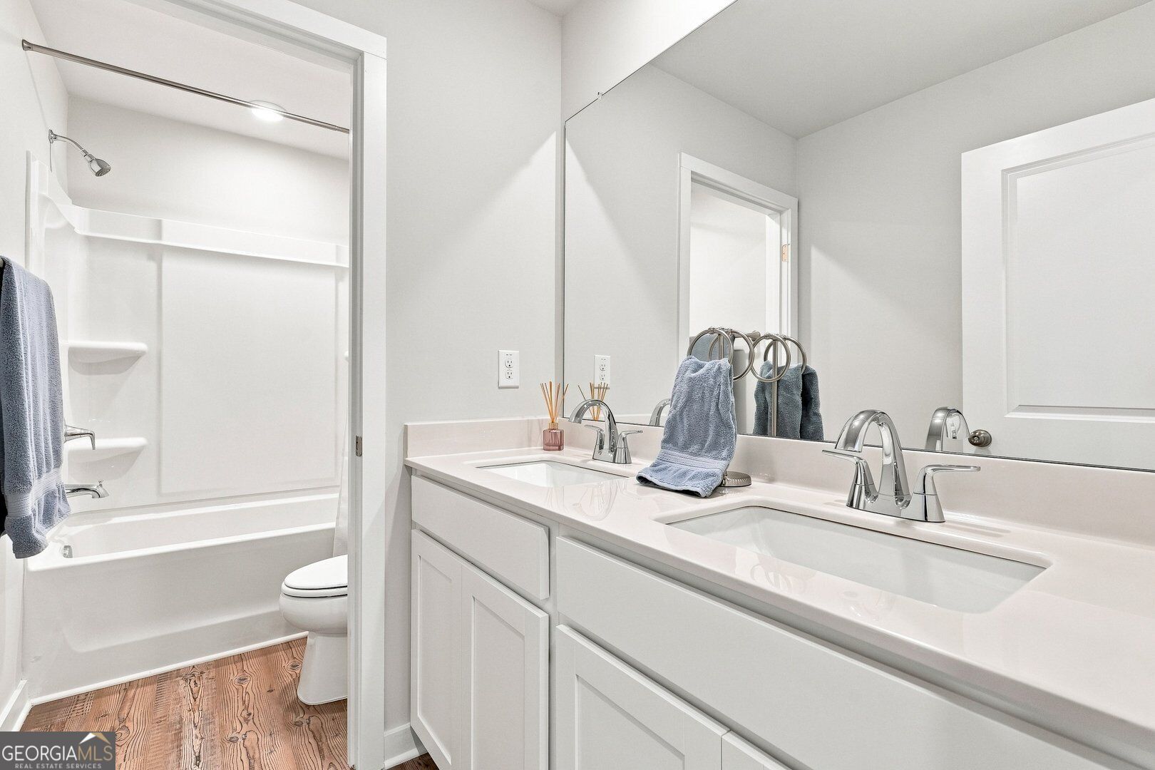 2482 Brown Dove Way Property Photo 26
