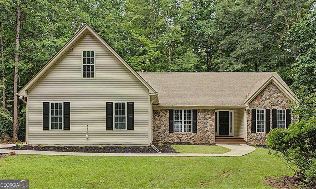 590 S Alexander Creek Road Property Photo 1