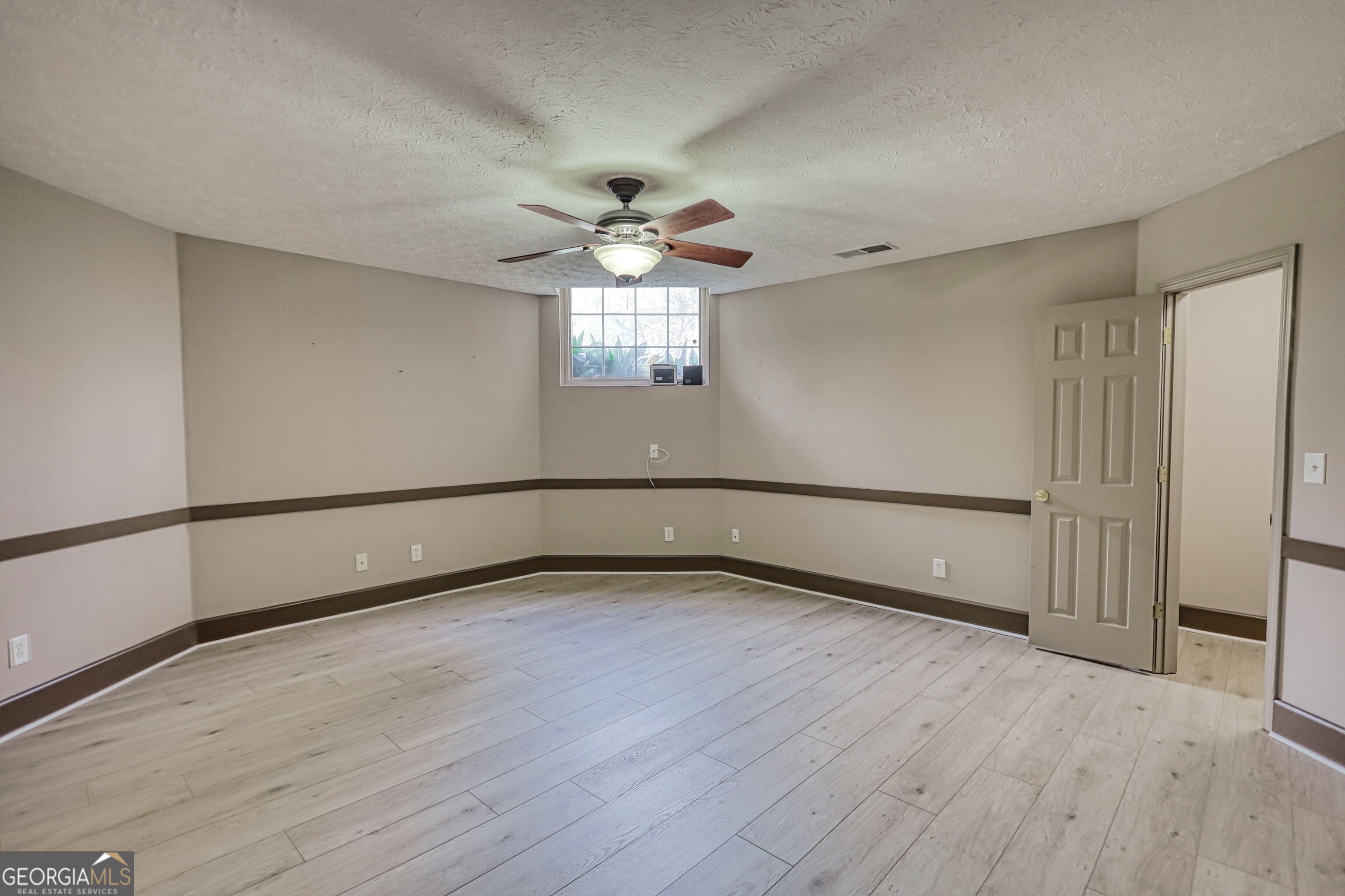 105 Meadow Trail Property Photo 41