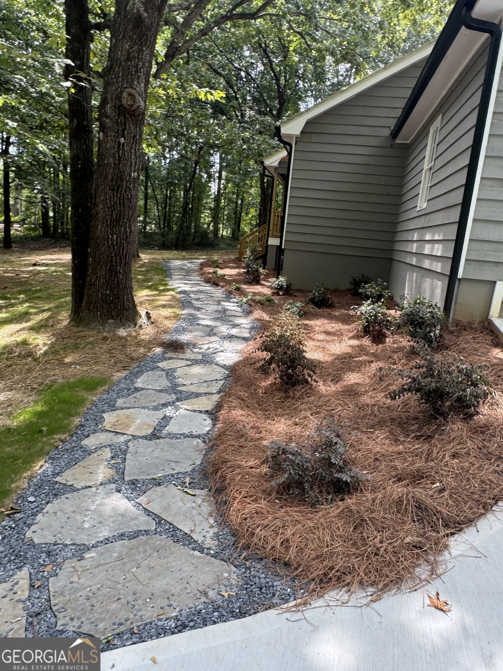 290 Booth Road Property Photo 4