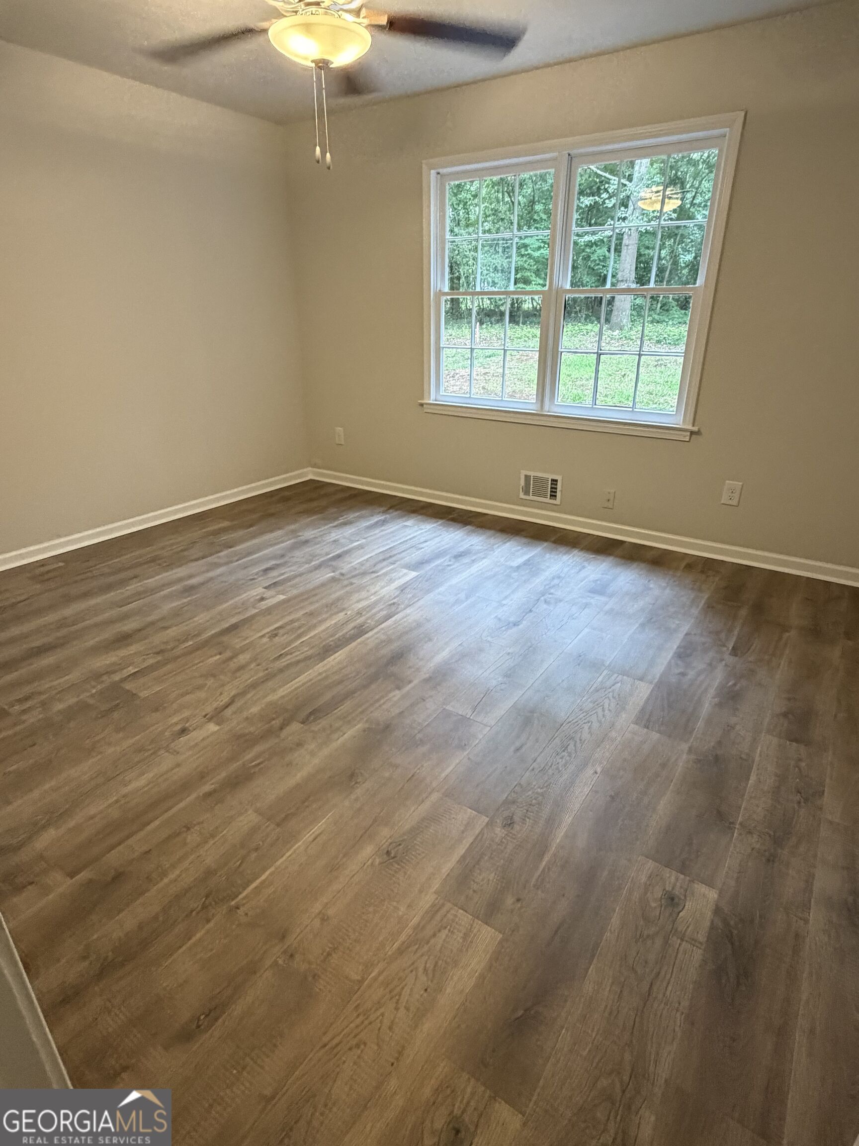 290 Booth Road Property Photo 10