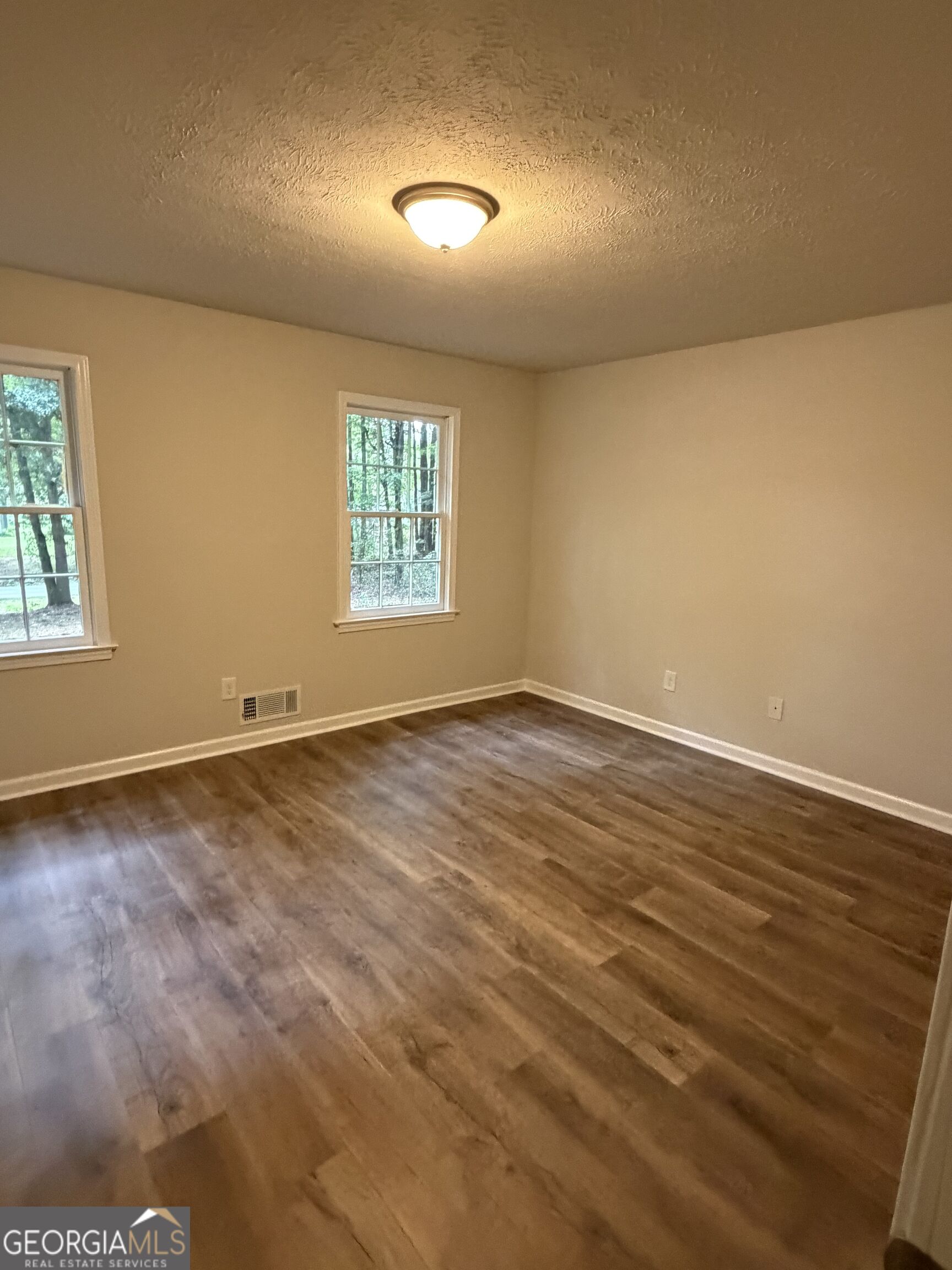 290 Booth Road Property Photo 11