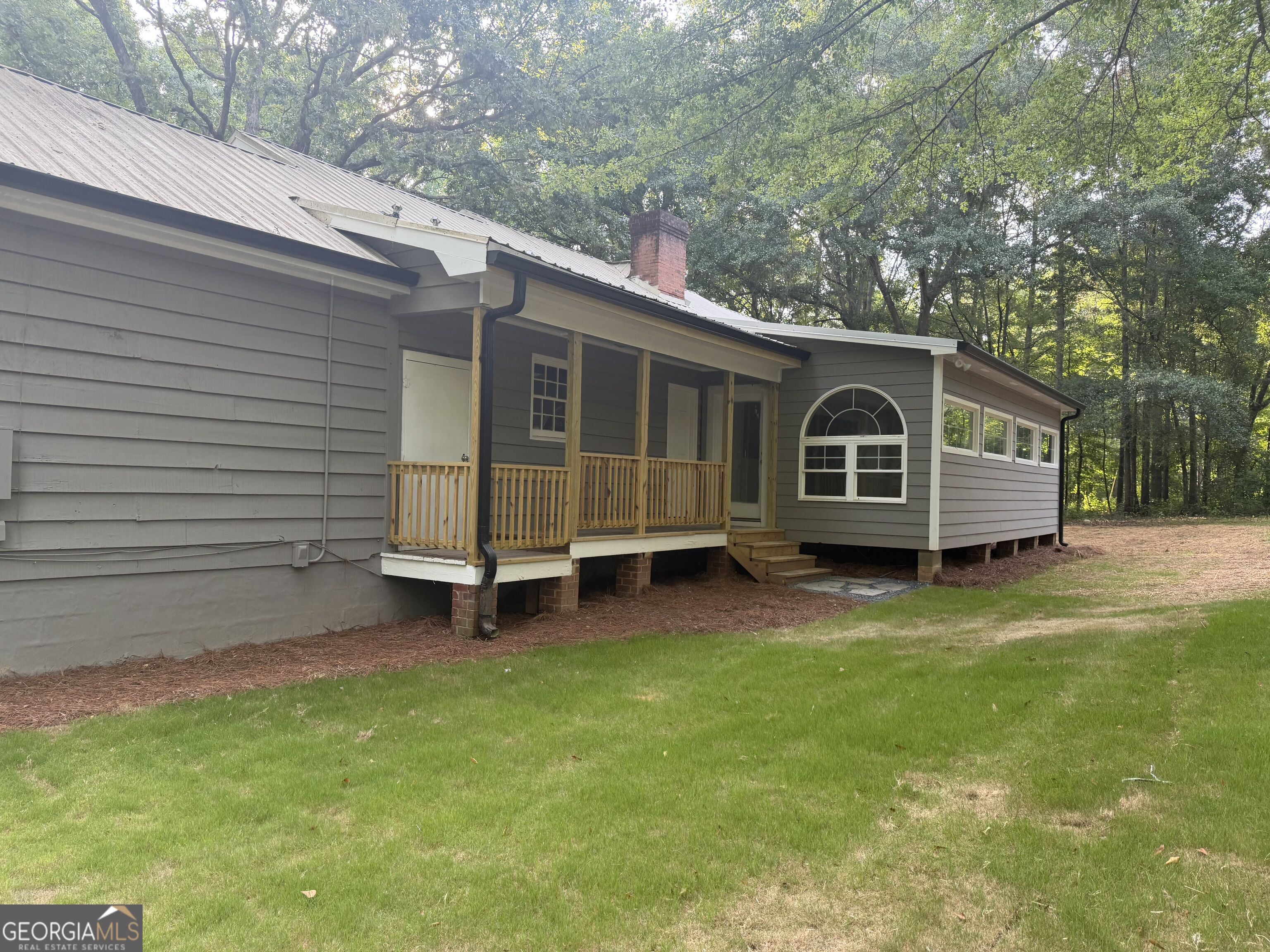 290 Booth Road Property Photo 14