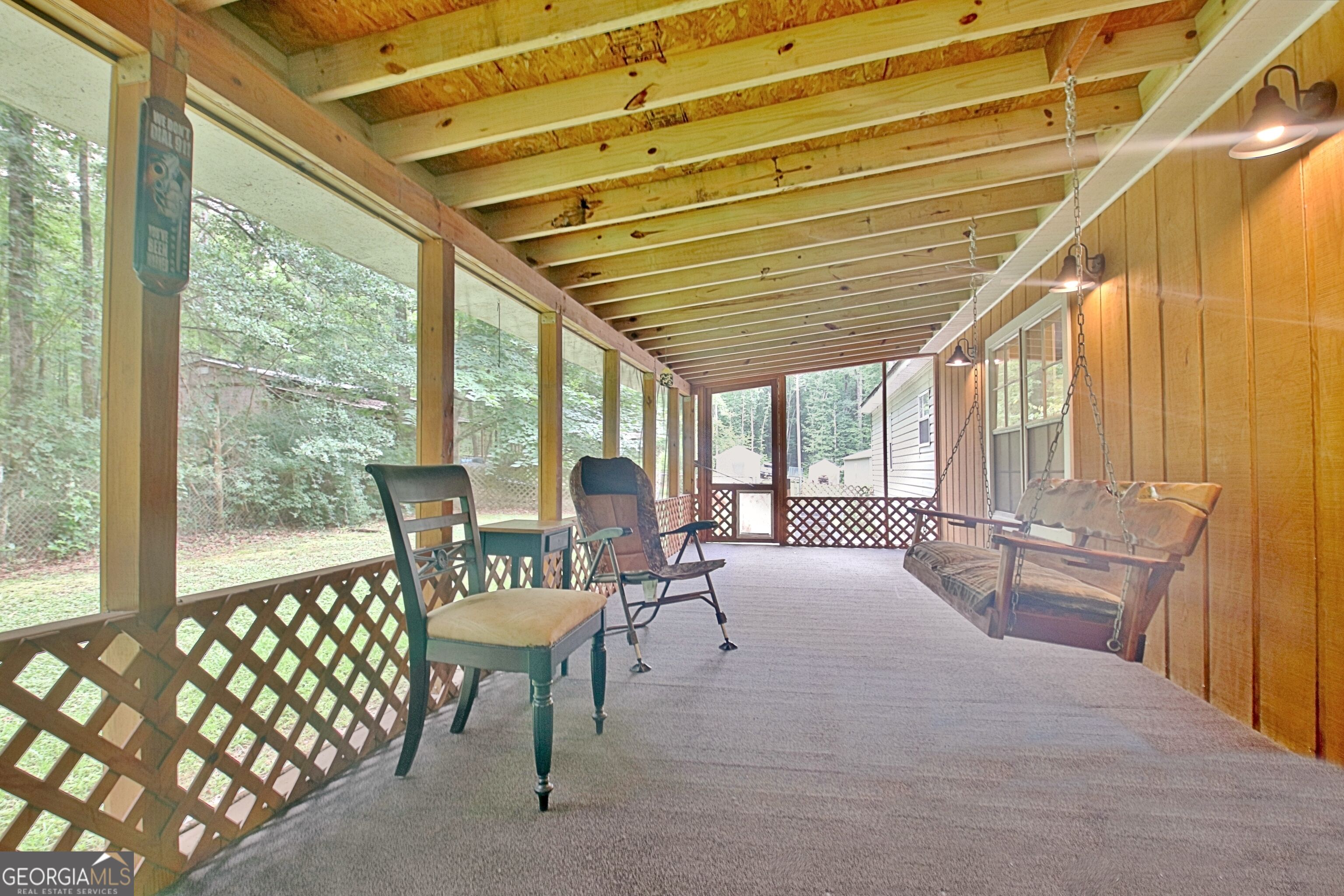 8622 Whitehouse Parkway Property Photo 18