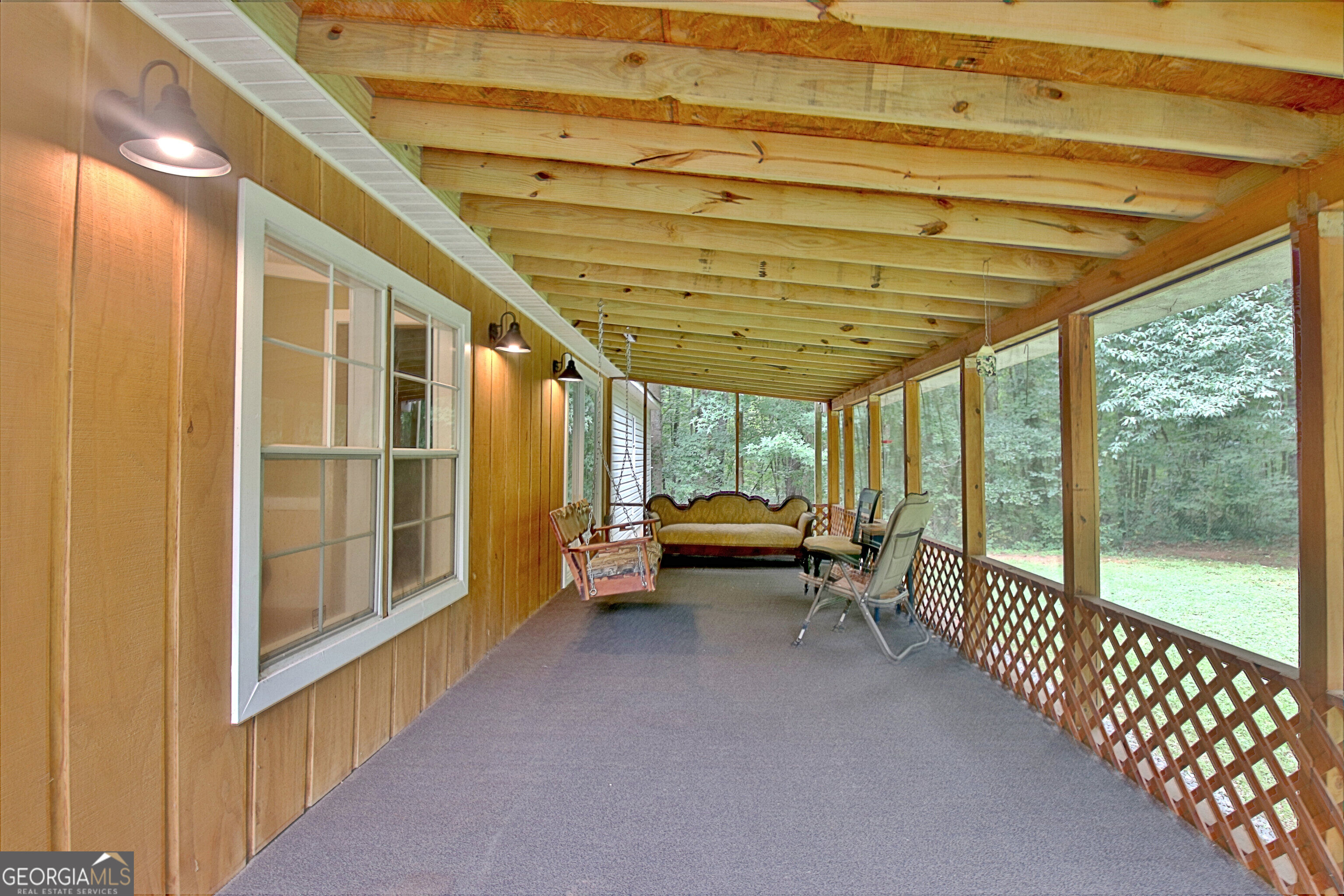 8622 Whitehouse Parkway Property Photo 19