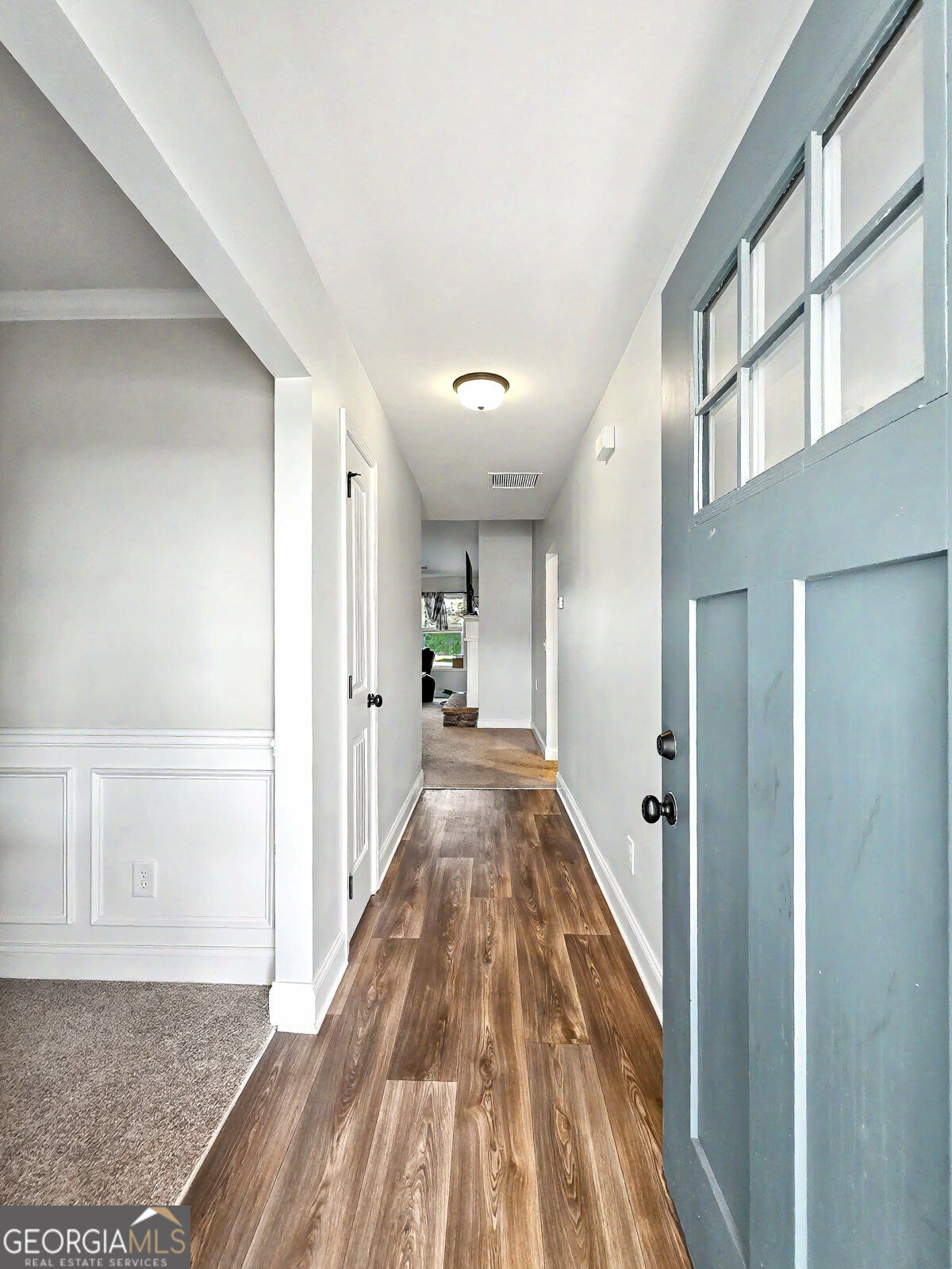 108 Creek Haven Drive Property Photo 4