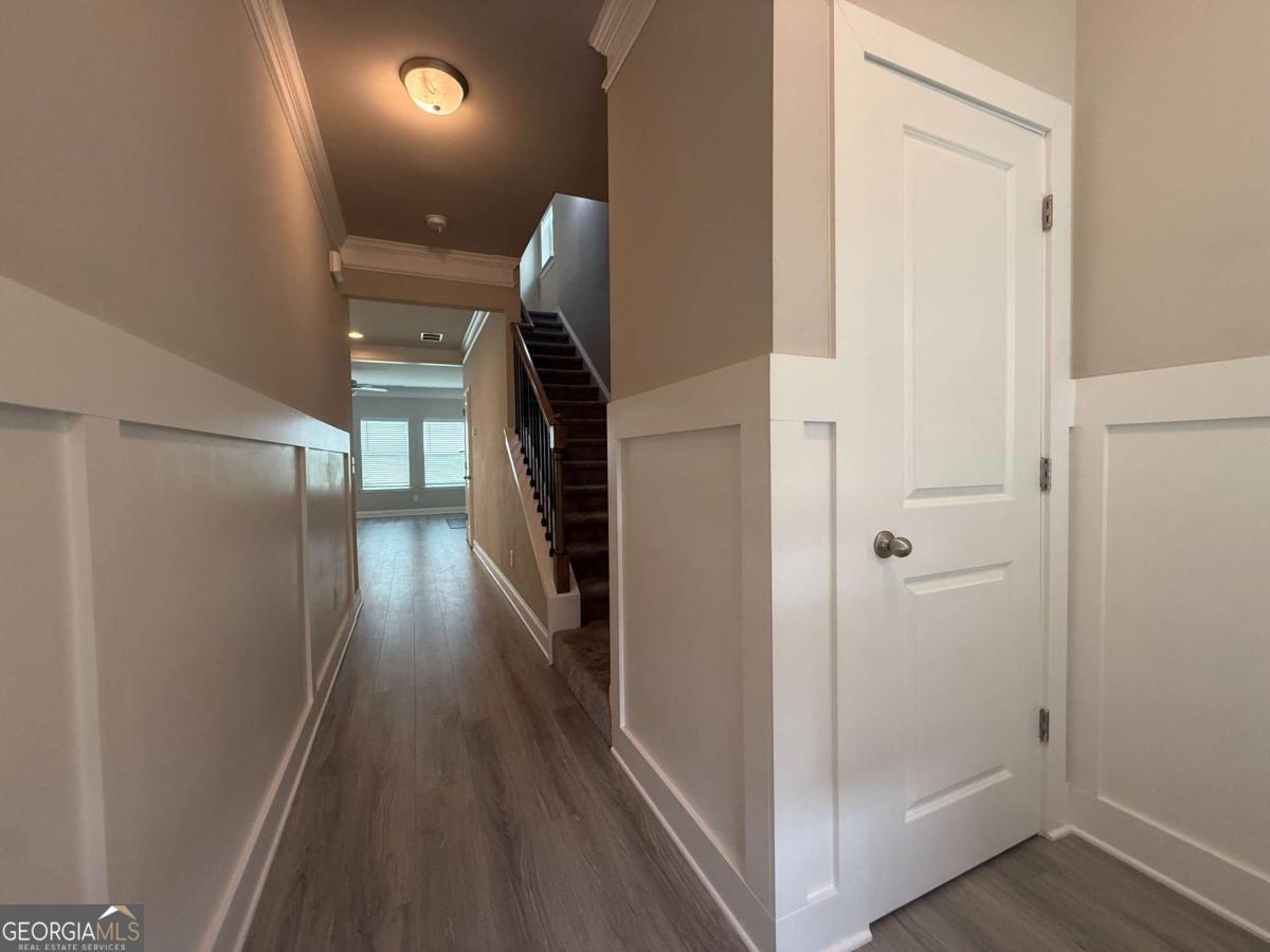 1521 Winding Ridge Trail Property Photo 2