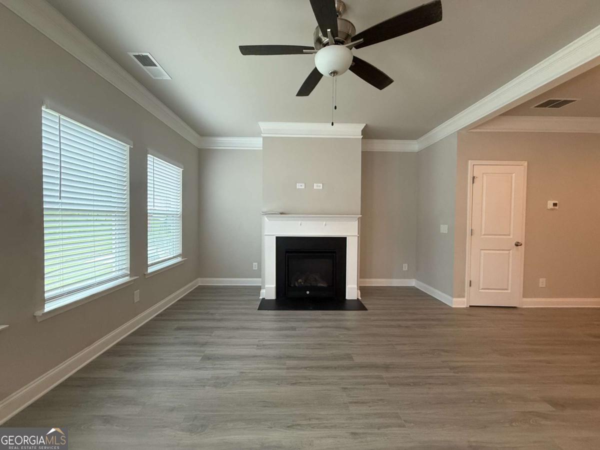 1521 Winding Ridge Trail Property Photo 7