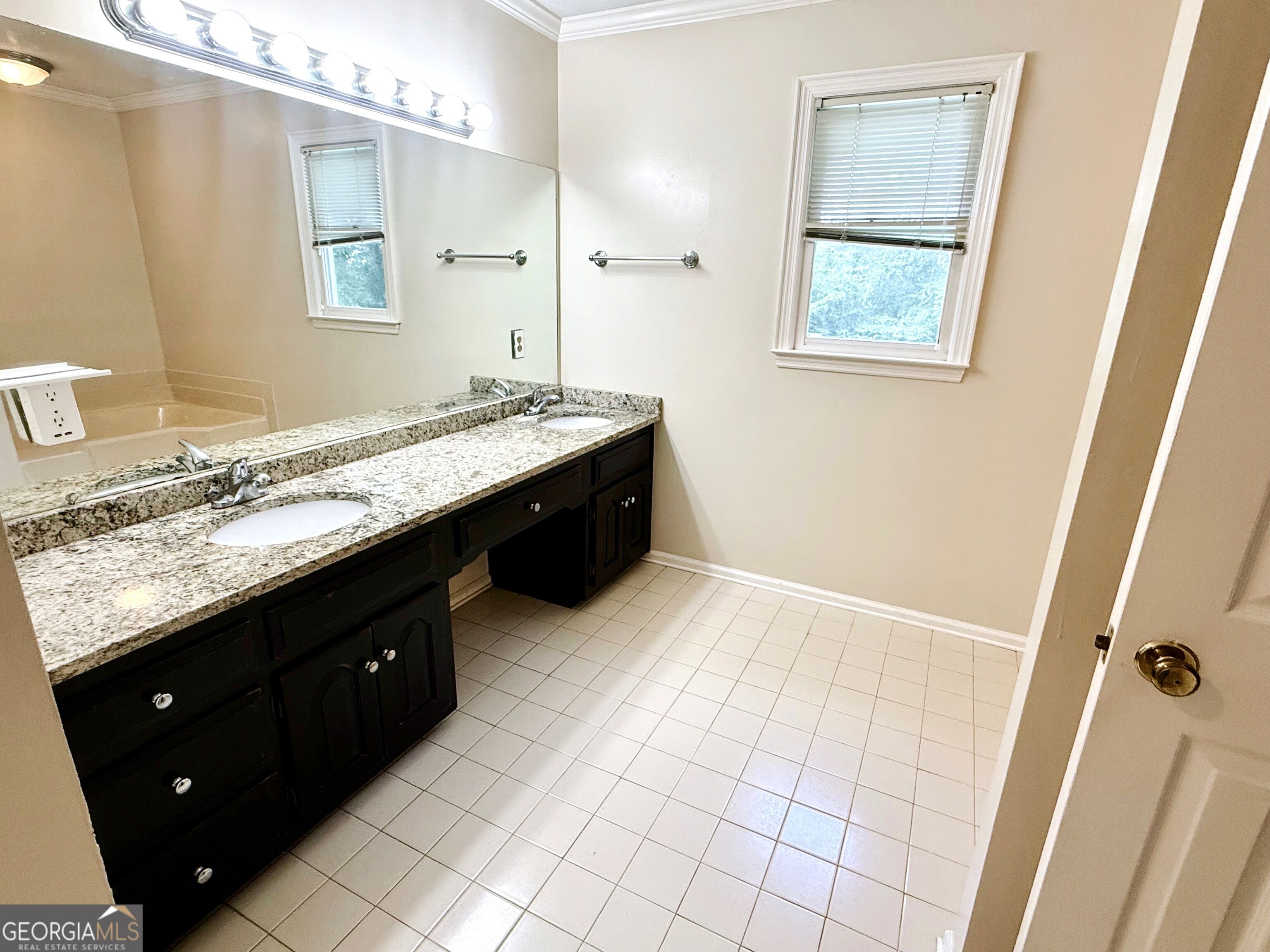 206 Sturbridge Drive Property Photo 7