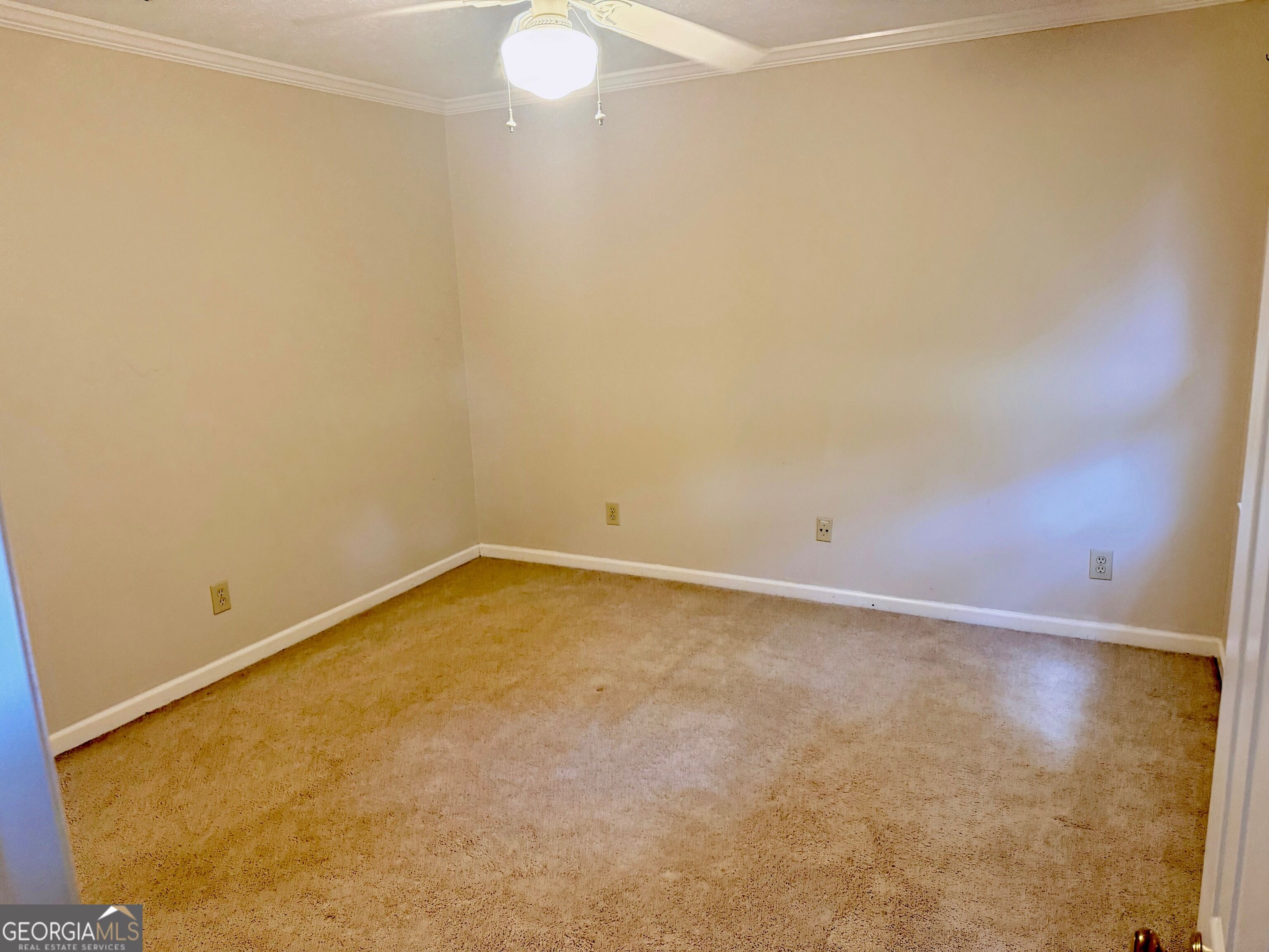 206 Sturbridge Drive Property Photo 8