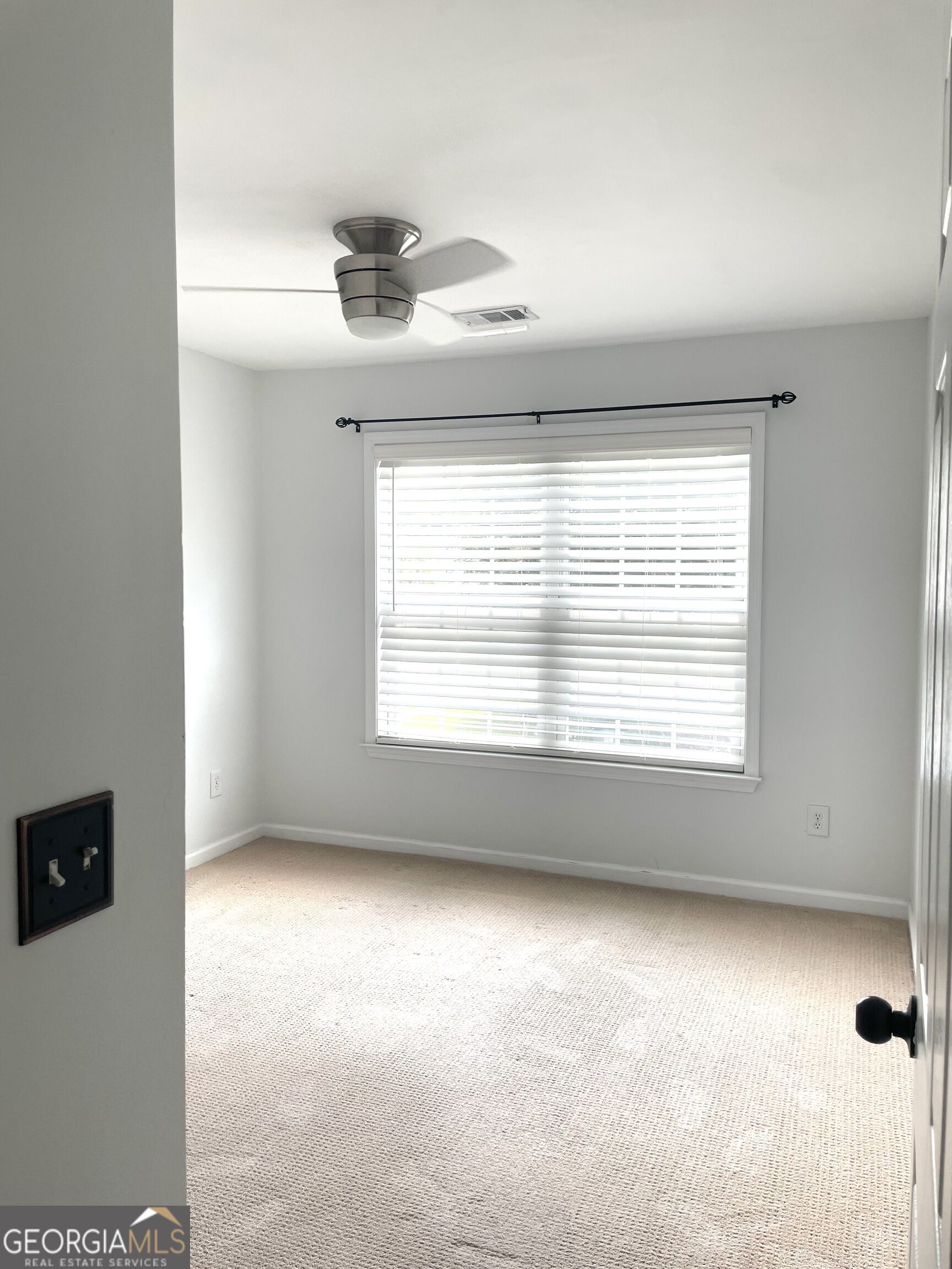 3000 Commonwealth Circle # 14 Property Photo 8