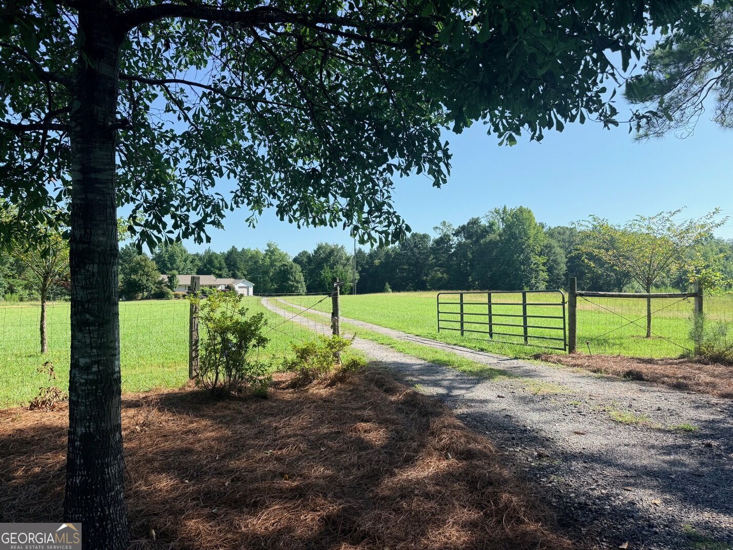 6090 Strickland Town Road Property Photo 1