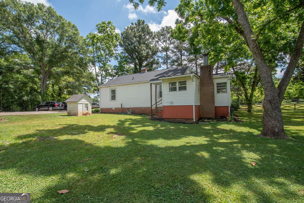 333 Carver Road Property Photo 3