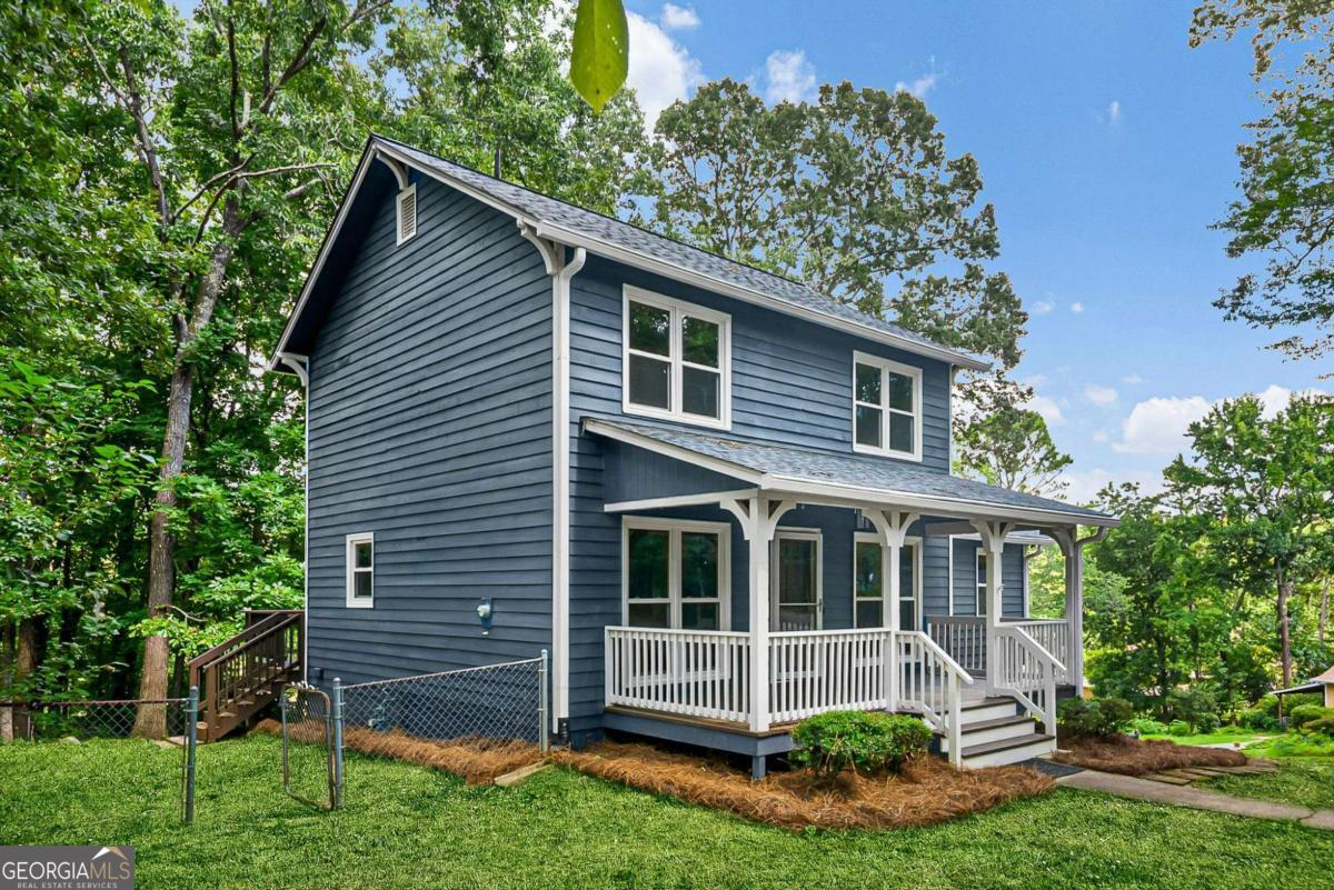 250 Lancaster Circle Property Photo 3