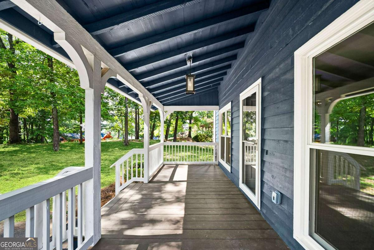 250 Lancaster Circle Property Photo 4