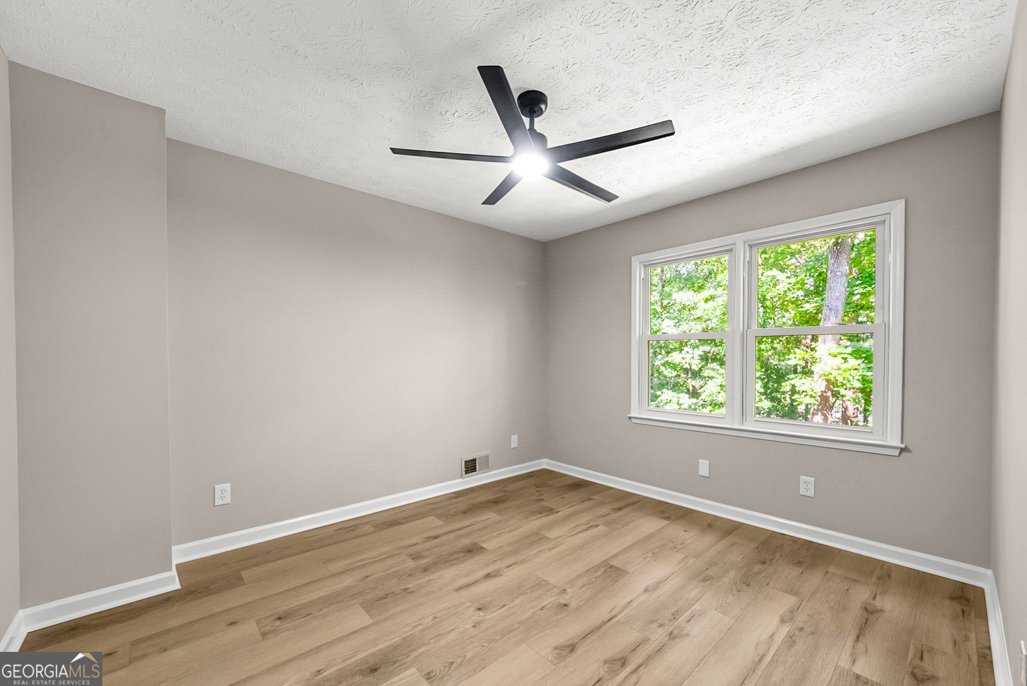 250 Lancaster Circle Property Photo 22