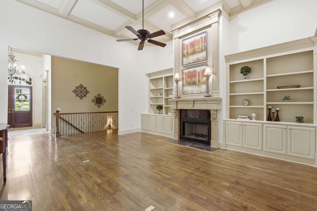 6945 Wakehurst Place Property Photo 16