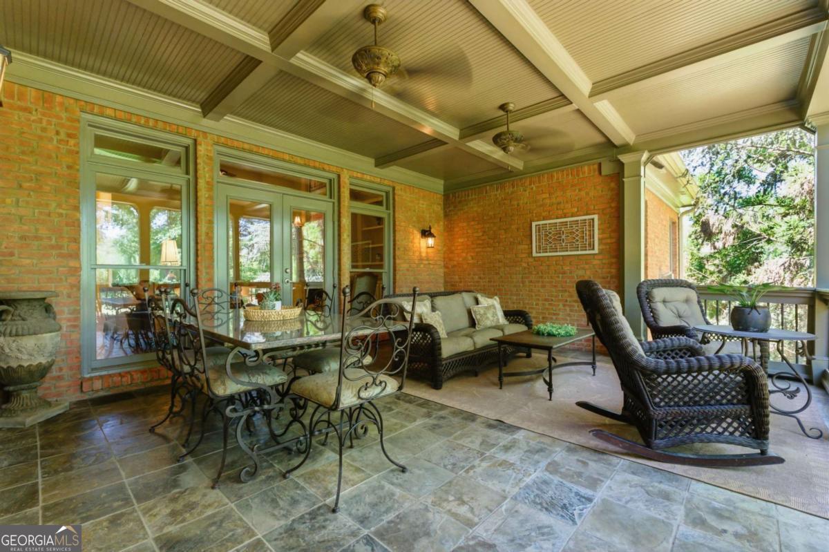 6945 Wakehurst Place Property Photo 29