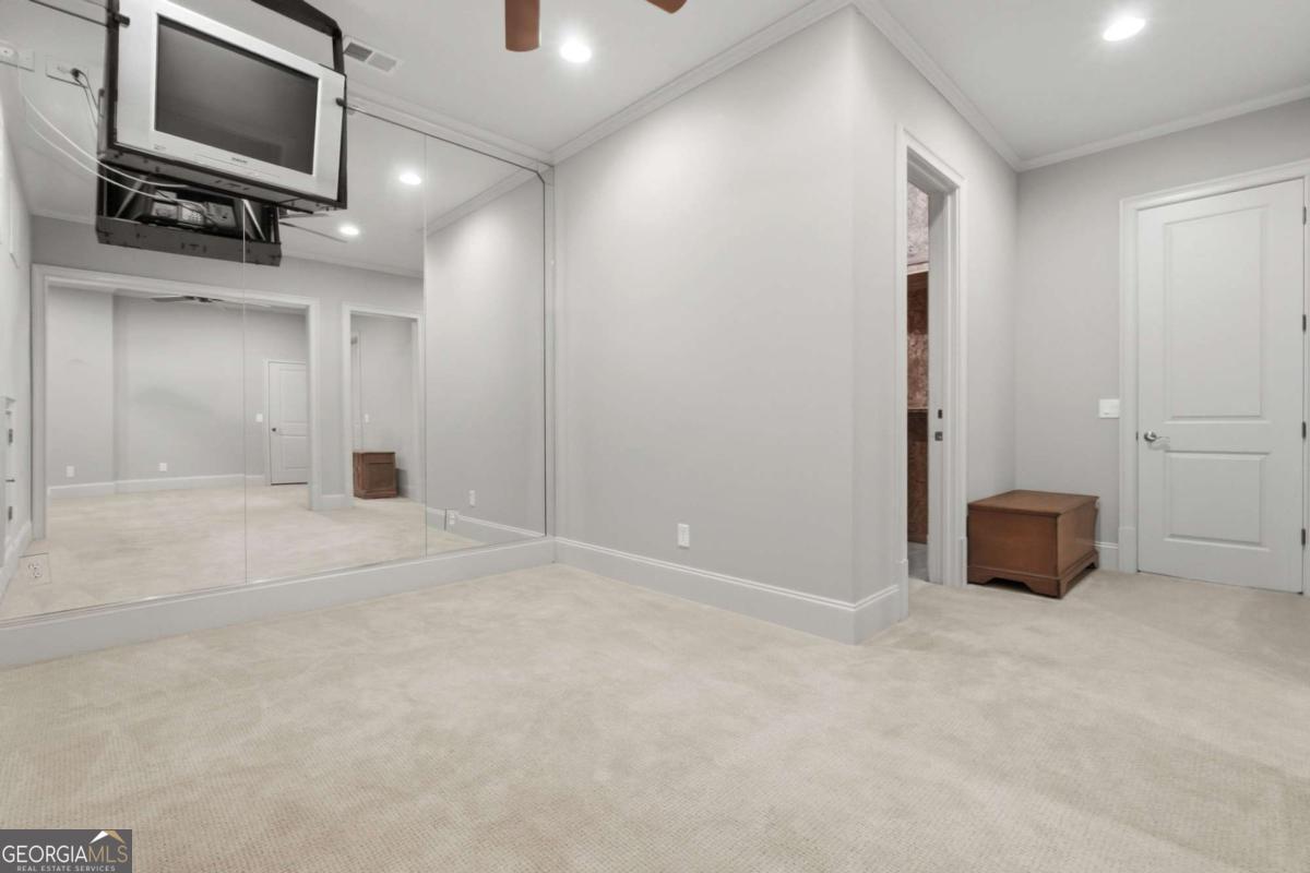 6945 Wakehurst Place Property Photo 62