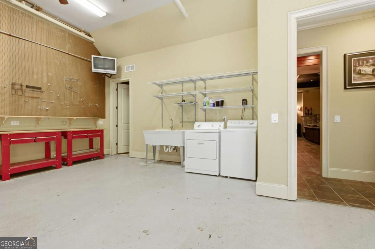 6945 Wakehurst Place Property Photo 67
