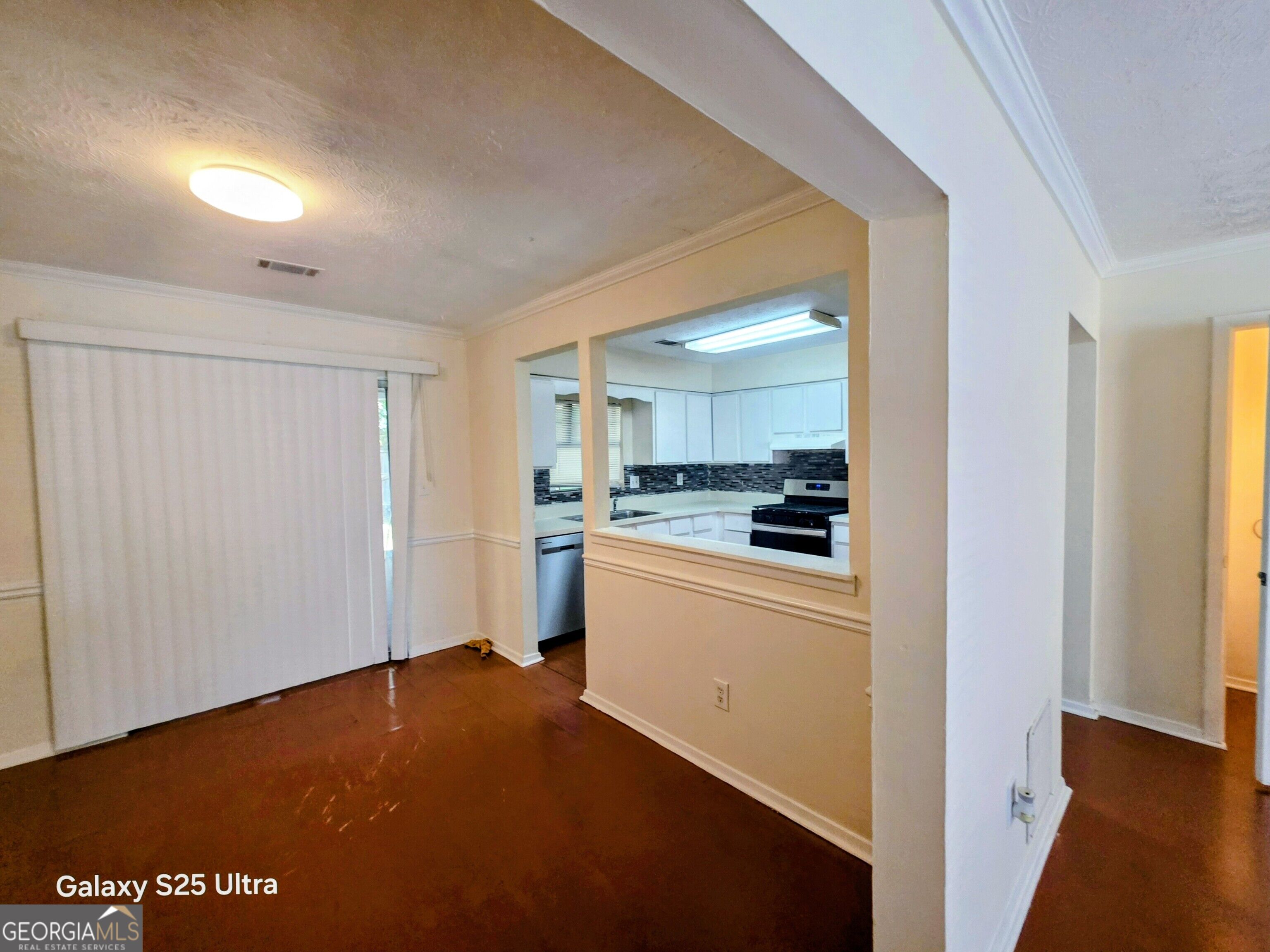 3160 Shadow Walk Lane Property Photo 8