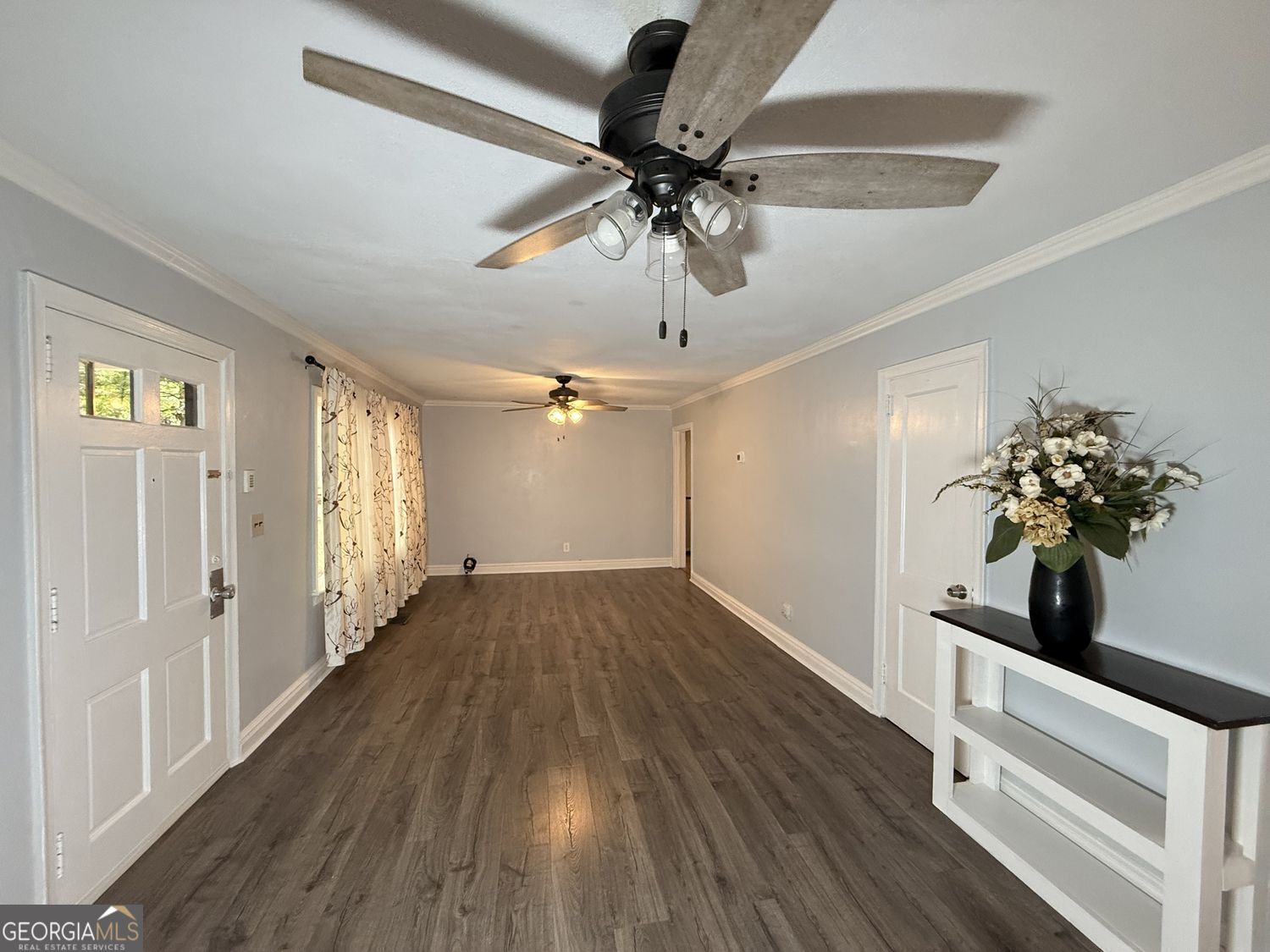 5132 Warner Street Property Photo 3