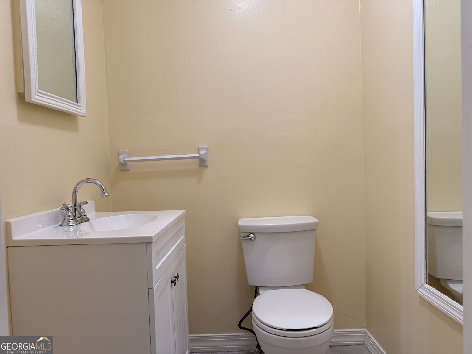 5132 Warner Street Property Photo 22