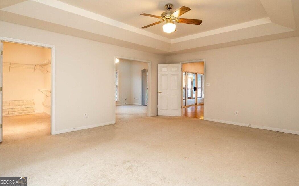 6582 Aquila Drive Property Photo 9
