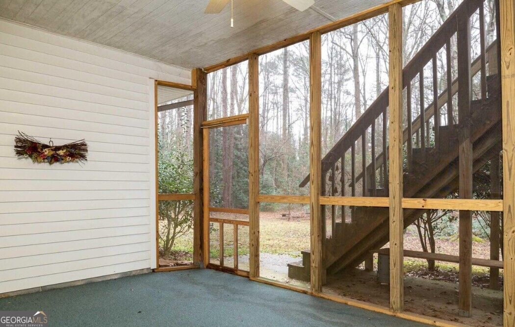 6582 Aquila Drive Property Photo 13