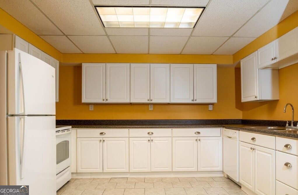 6582 Aquila Drive Property Photo 16