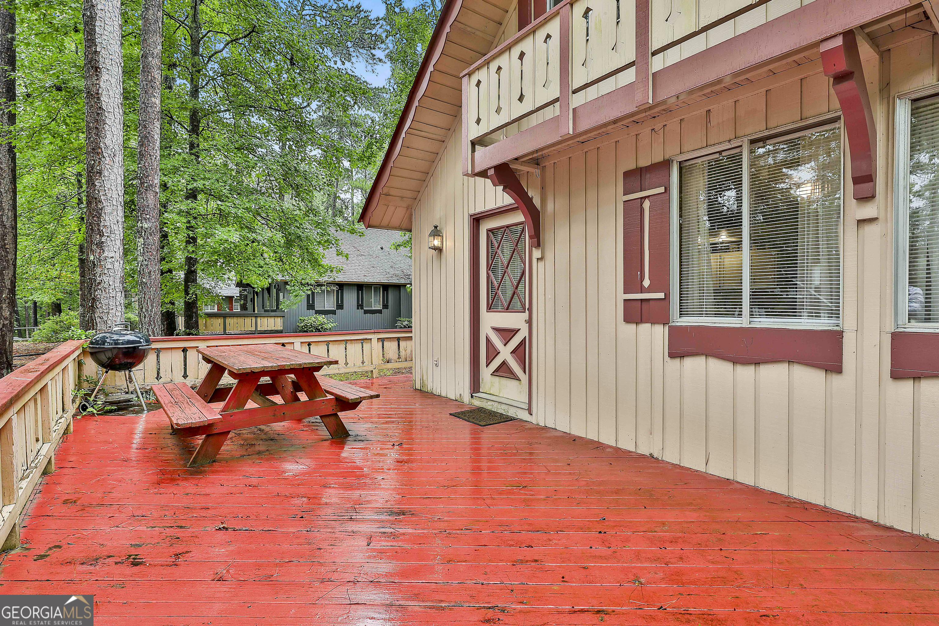 87 St. Moritz Drive Property Photo 3