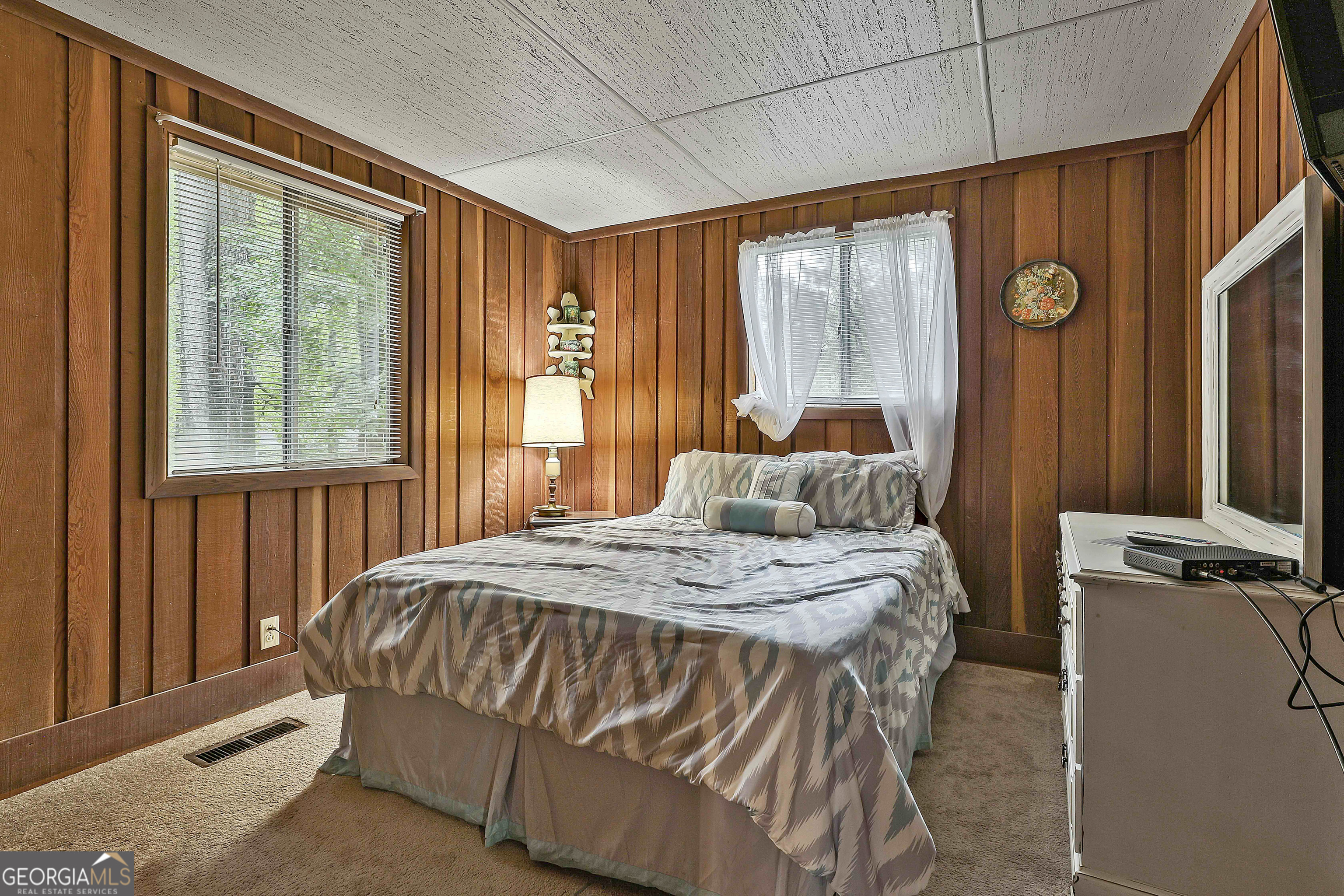 87 St. Moritz Drive Property Photo 13