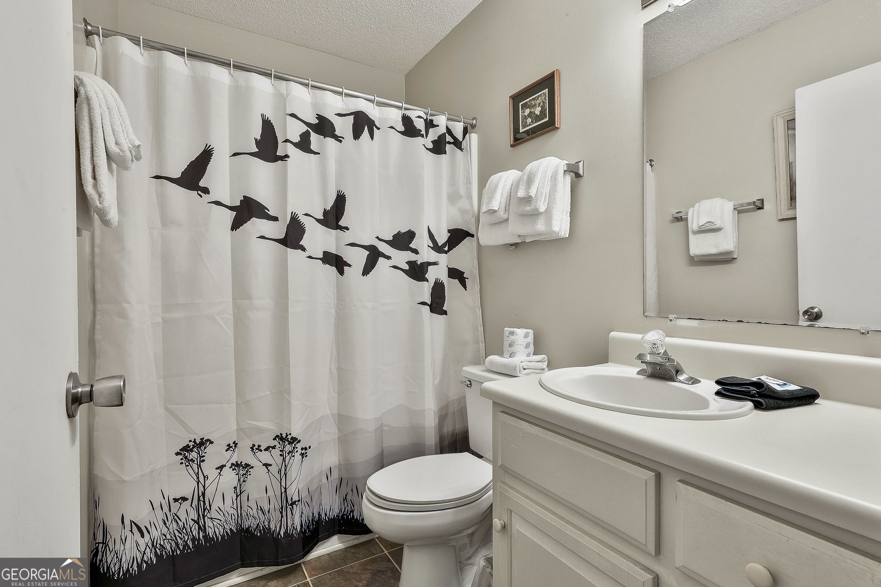 106 Chalet Circle Property Photo 14