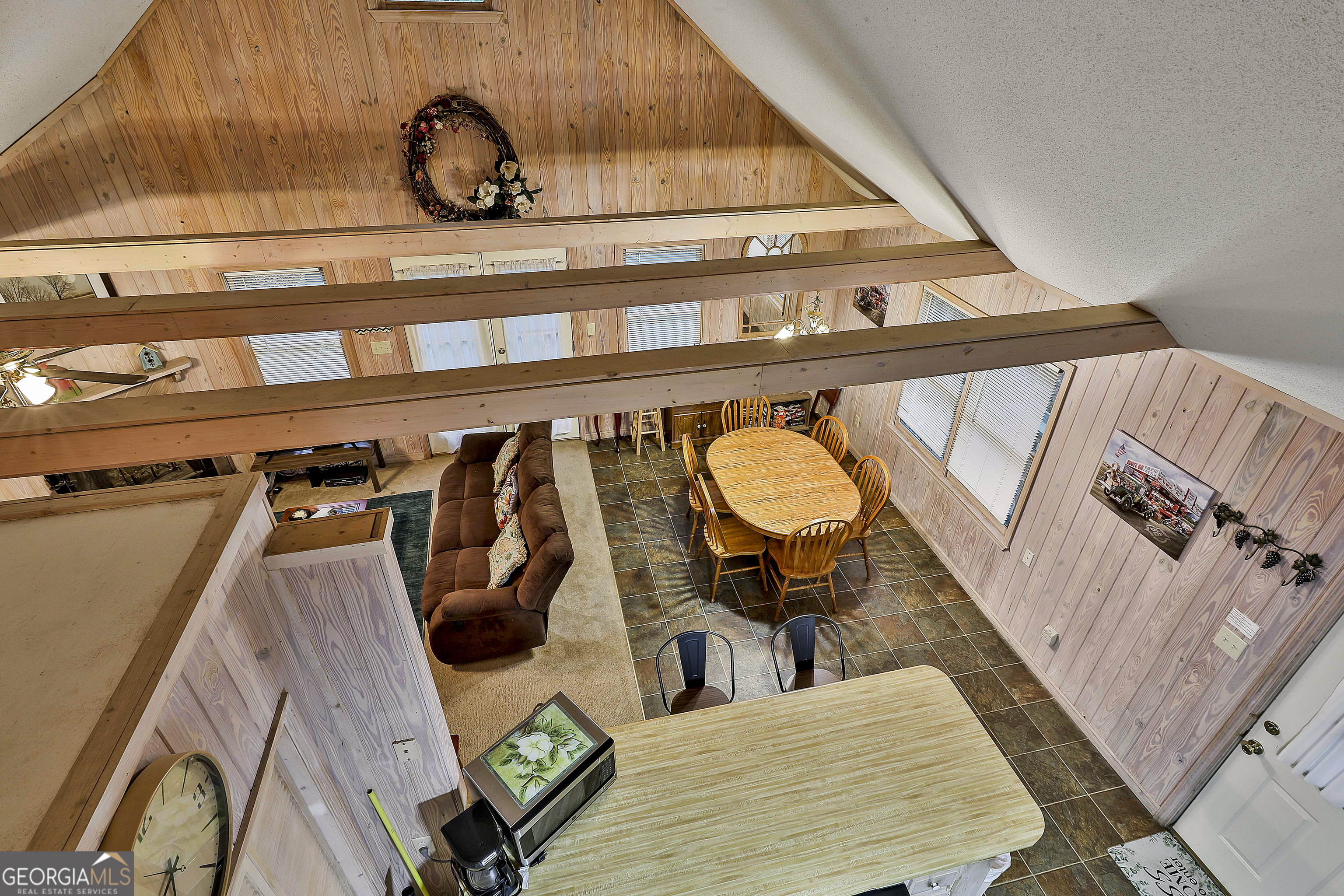 106 Chalet Circle Property Photo 17