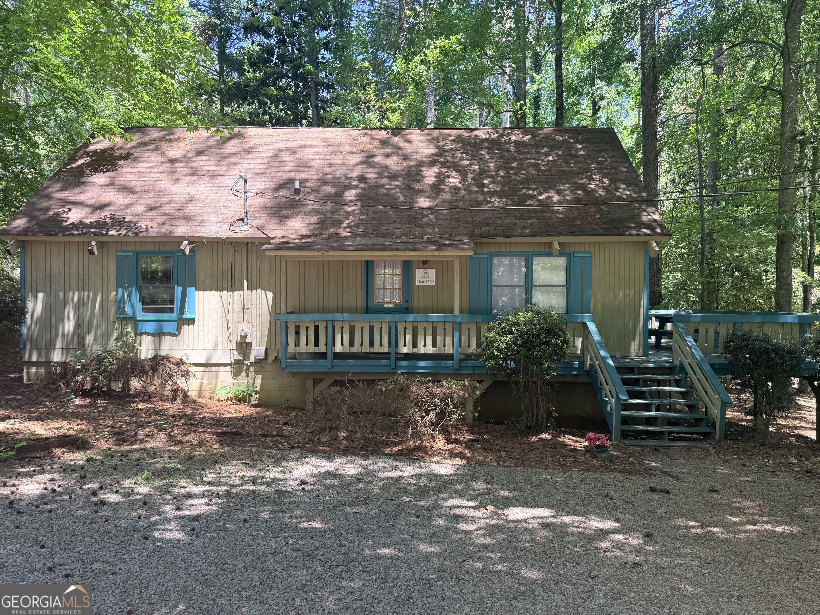 106 Chalet Circle Property Photo 23