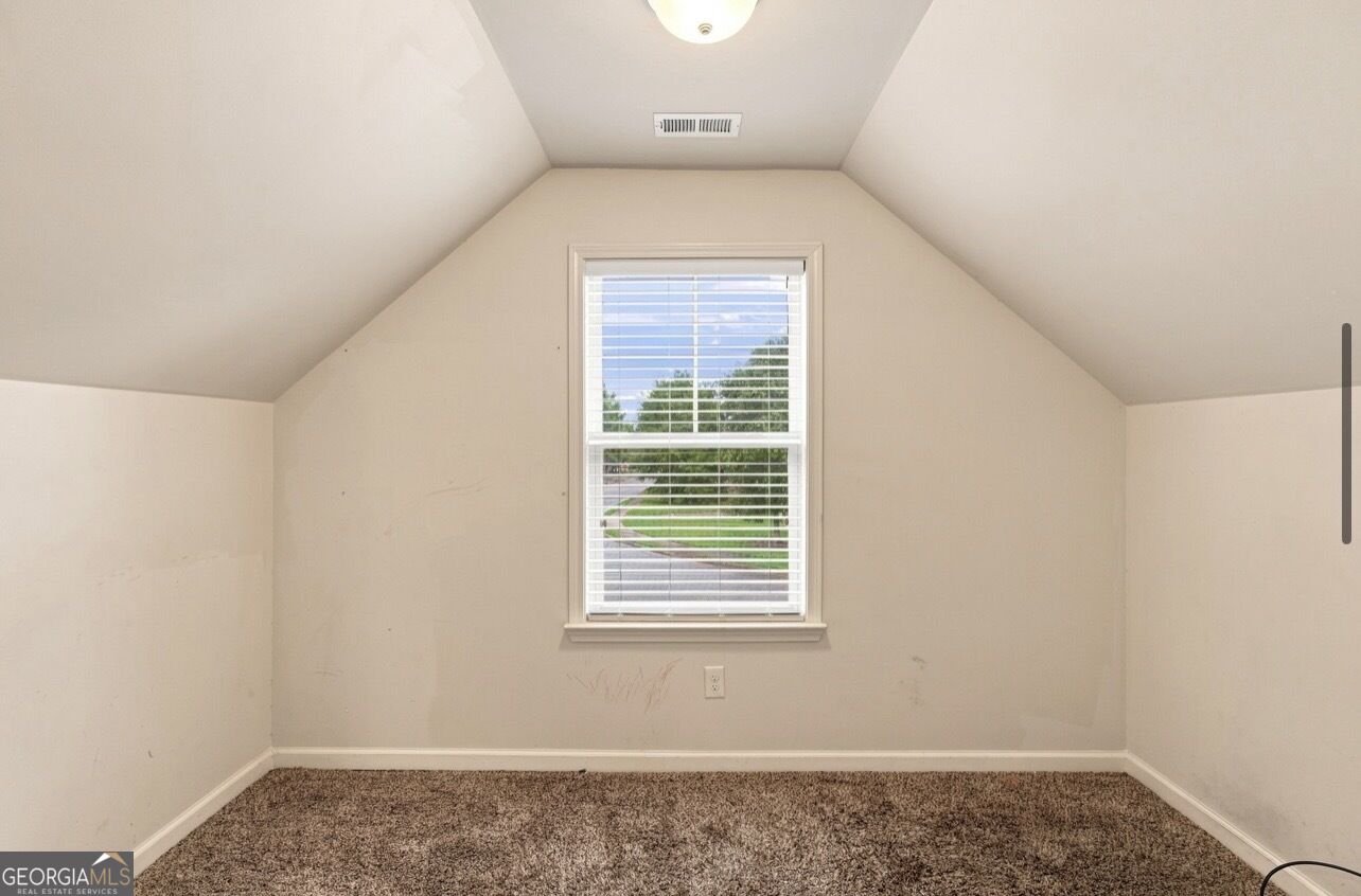 425 Cathedral Drive Property Photo 16