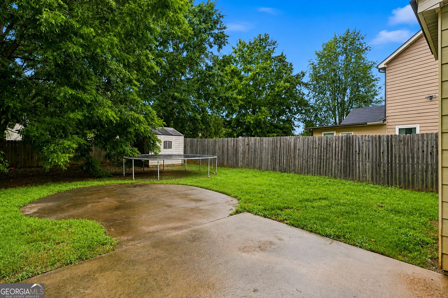 425 Cathedral Drive Property Photo 23